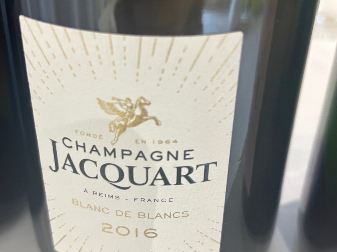 Champagne Jacquart-Bezannes必去景点