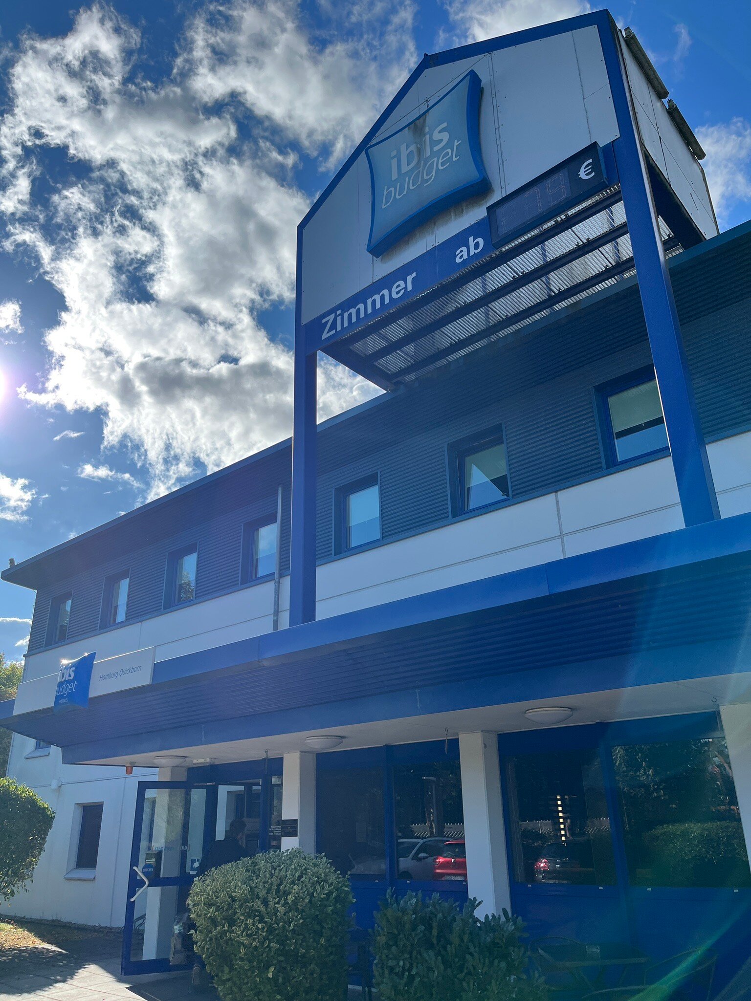 汉堡宜必思快捷库伊克博尔恩酒店-官方