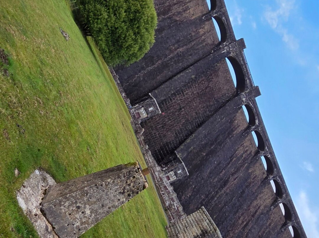 Claerwen Reservoir-Rhayader必去景点