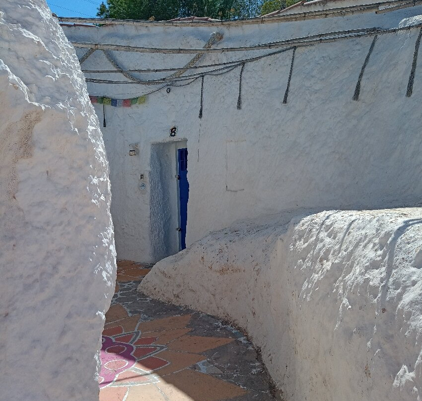 Cuevas del Rodeo de Rojales-罗哈莱斯必去景点