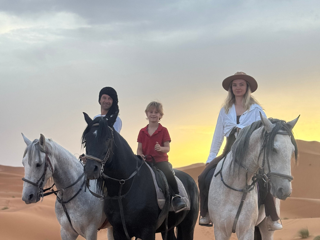 Merzouga Horse Riding-Hassilabied必去景点
