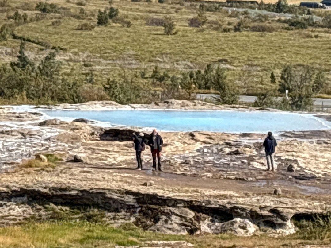 Blesi-Geysir必去景点