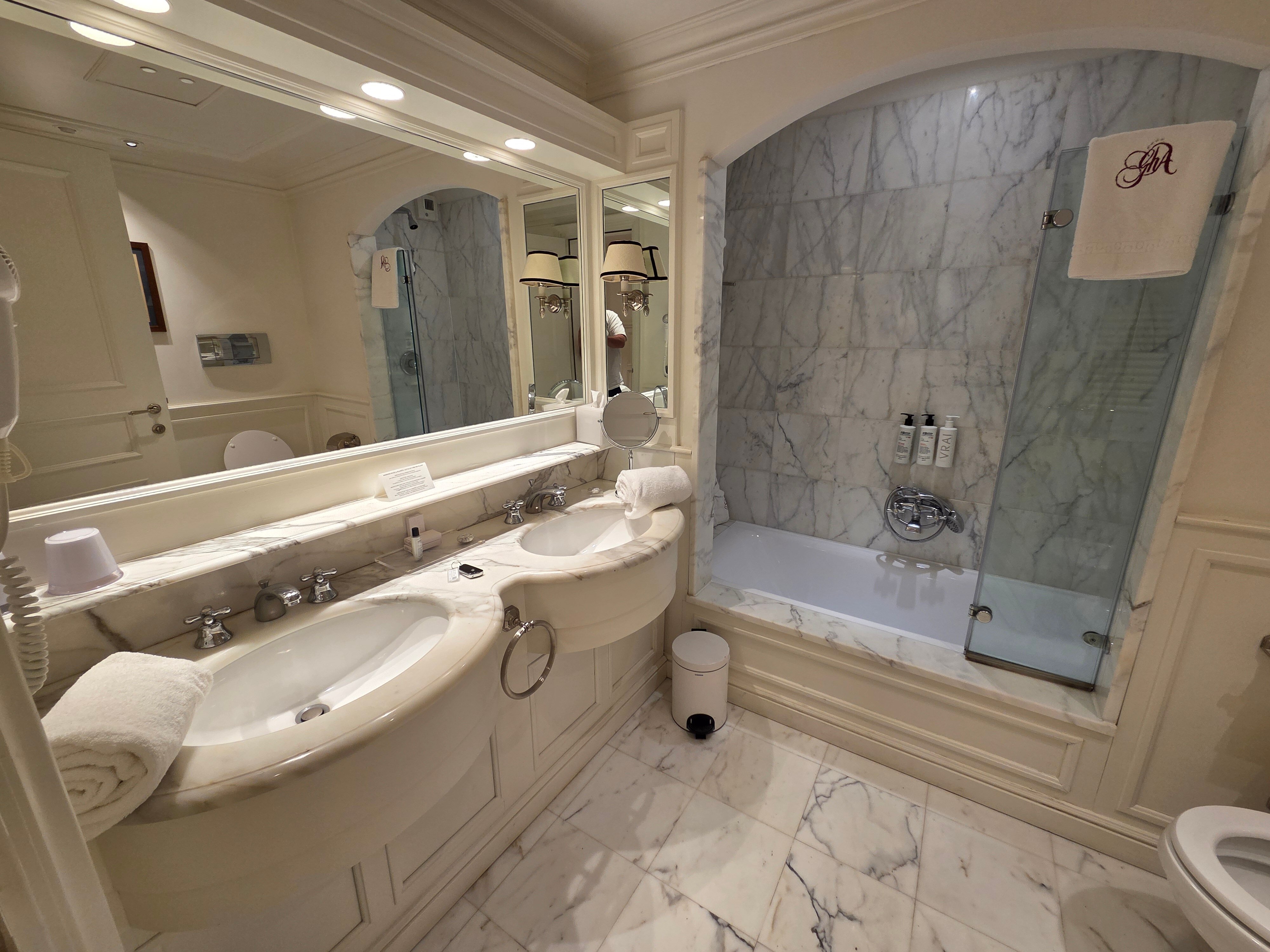 Grand Hôtel des Alpes-浴室