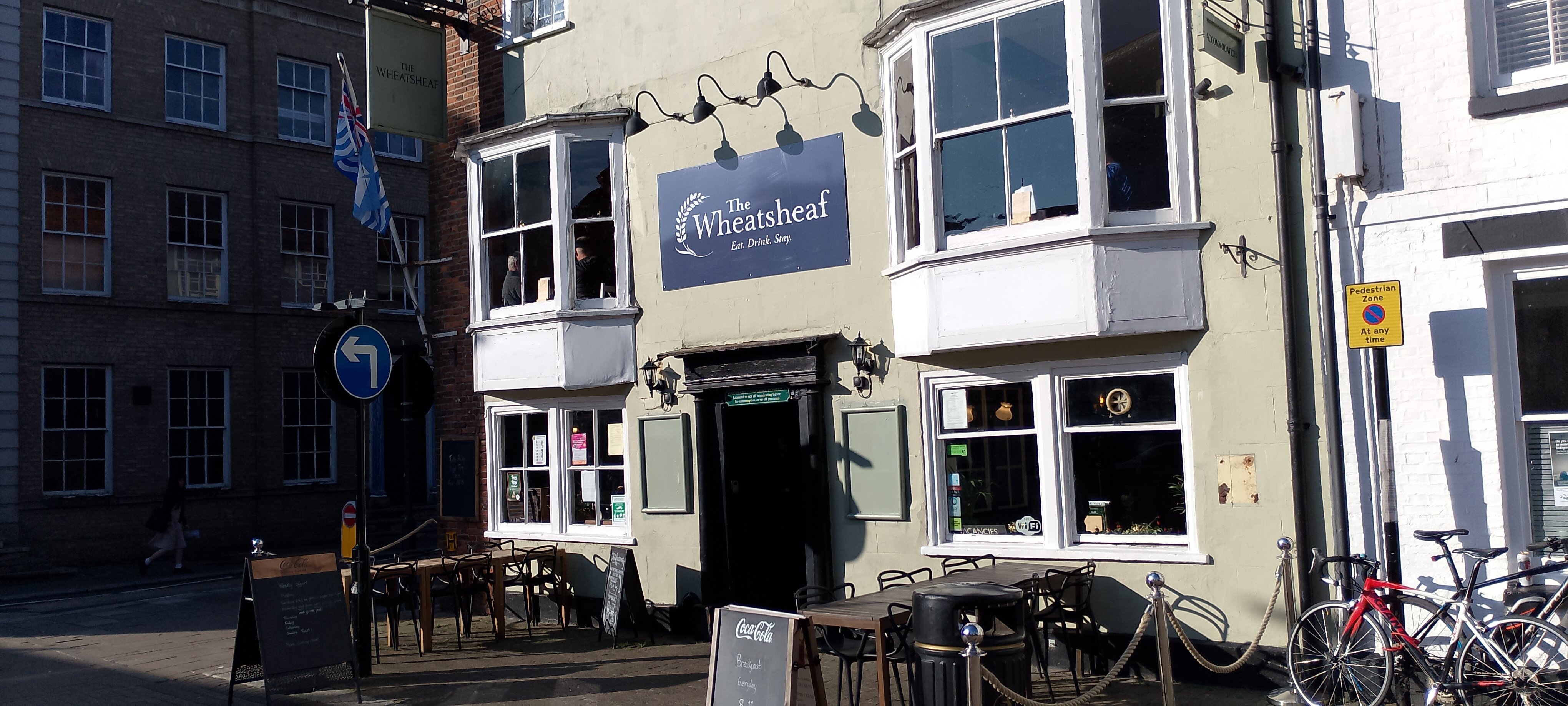 Wheatsheaf Hotel-浴室