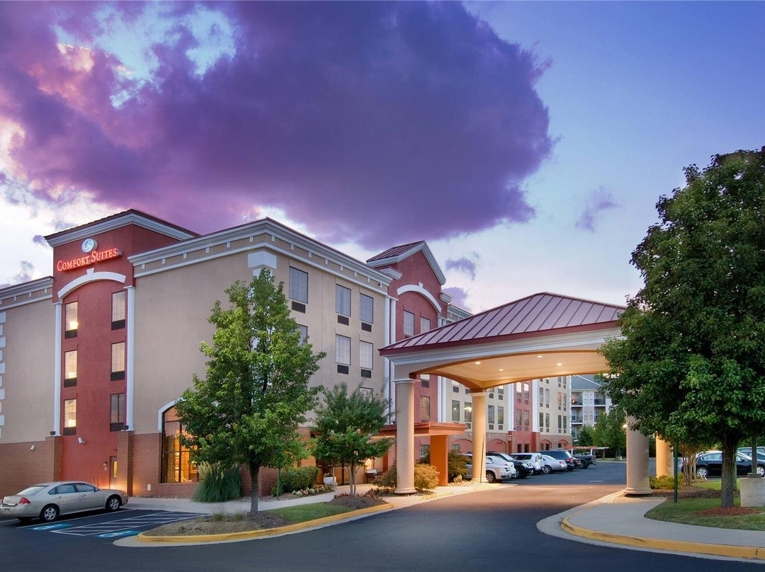 尚蒂利酒店住宿-Comfort Suites Dulles Airport