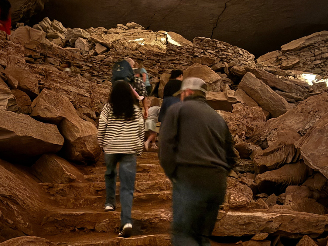Cumberland Caverns-McMinnville必去景点