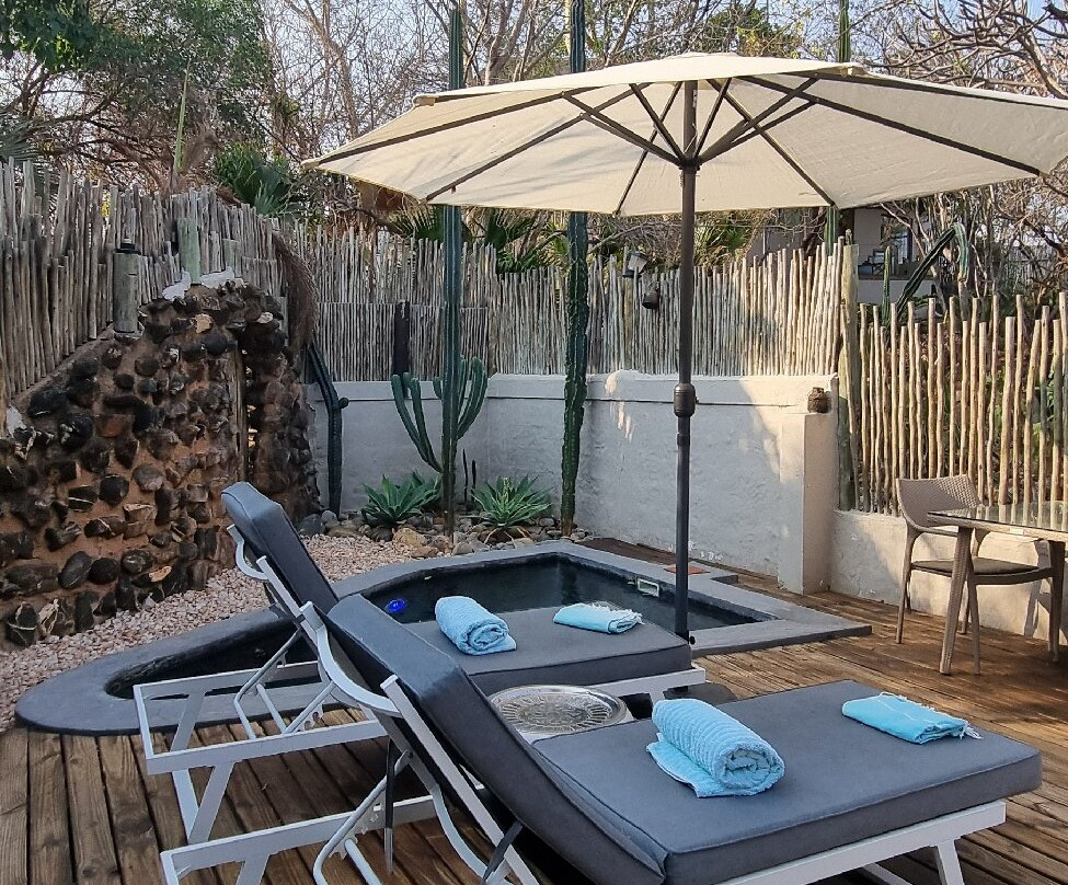 The Wild Blue Lodge主图