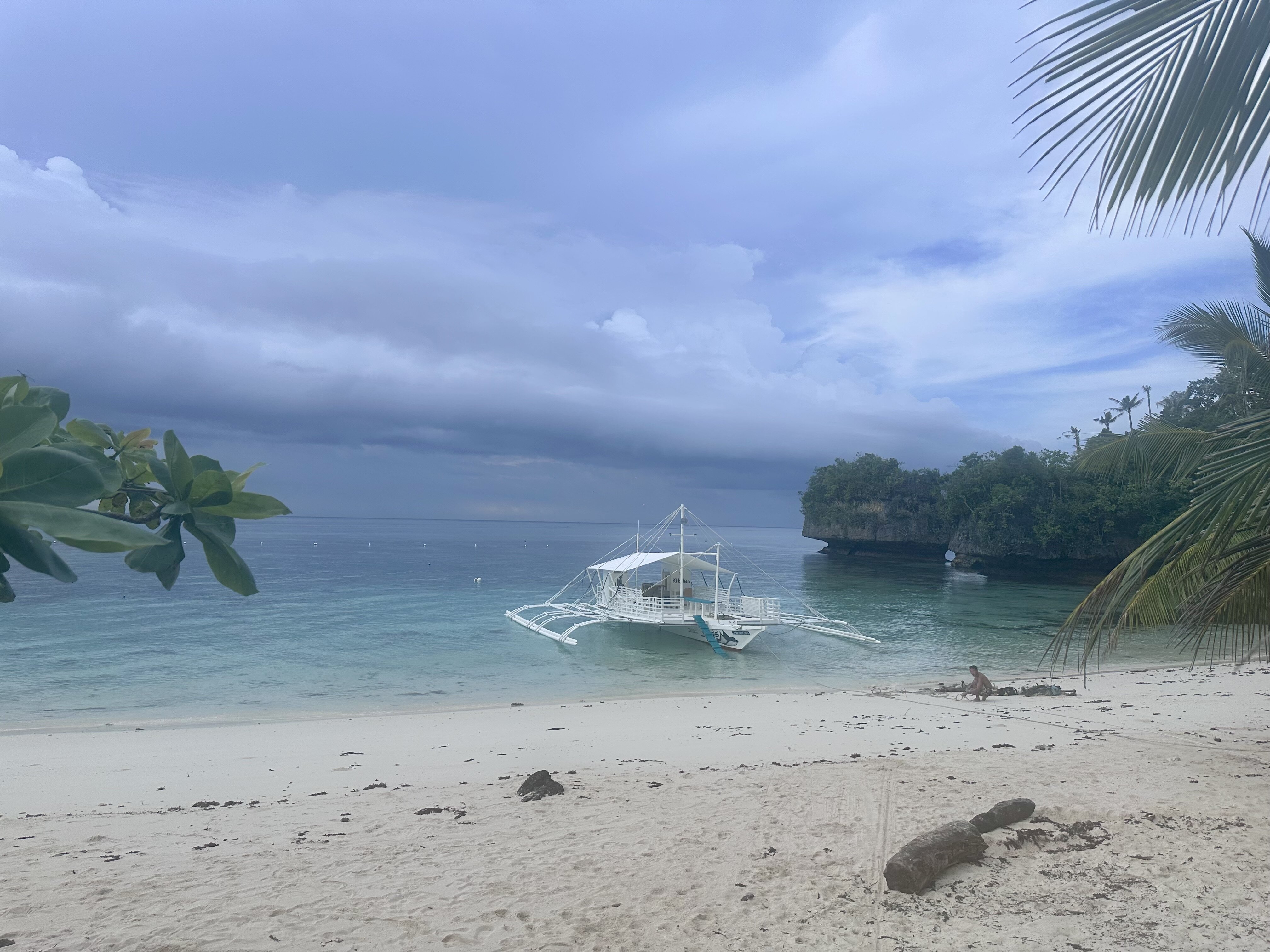 阿蒙燕丽海滩度假村-官方