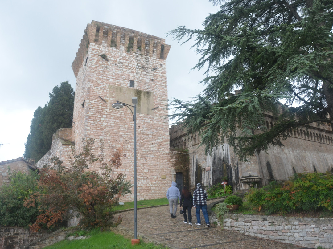 Torre di San Severino-Spello必去景点