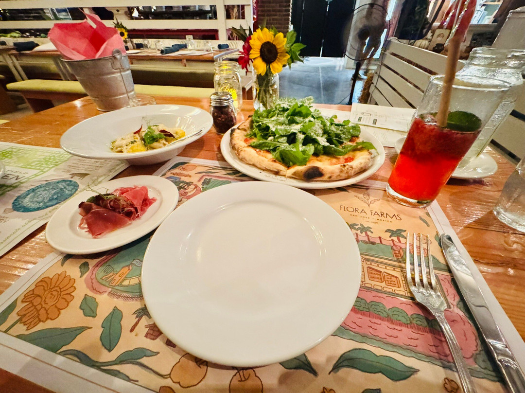 Flora Farms-洛斯卡布斯必去景点