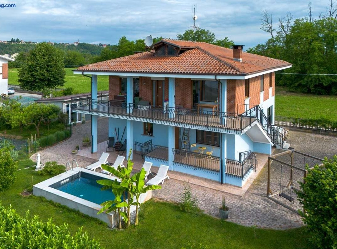 Clavesana酒店住宿-Ca' del Viaggiatore