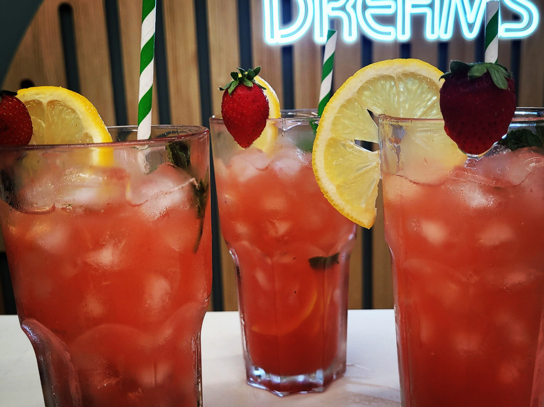 Cafeteria Heladeria Dreams