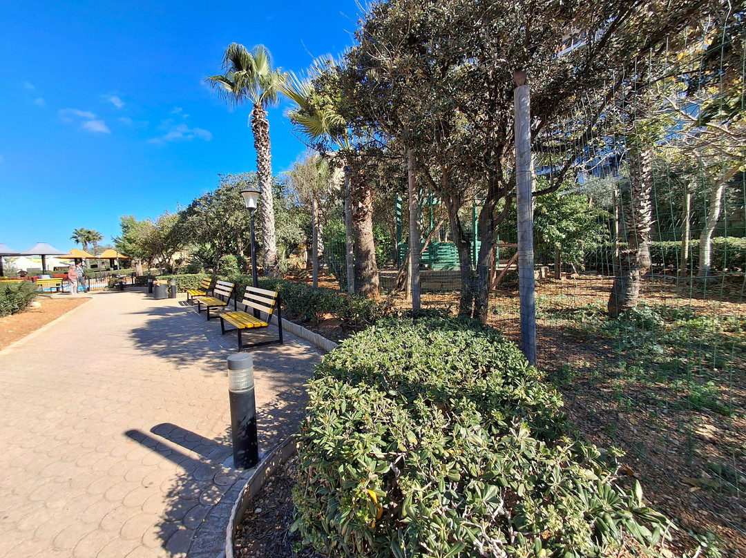 Independence Gardens-斯利马必去景点