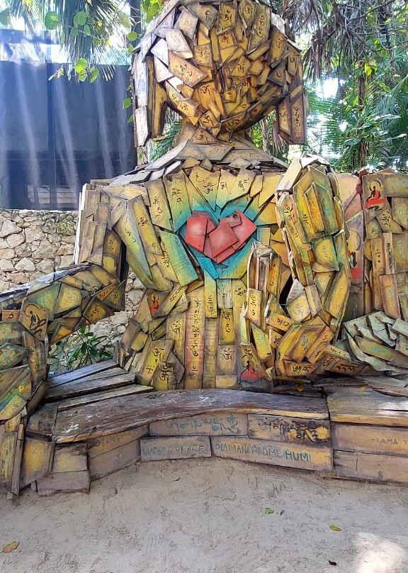 Escultura Ven A La Luz-Tulum Beach必去景点