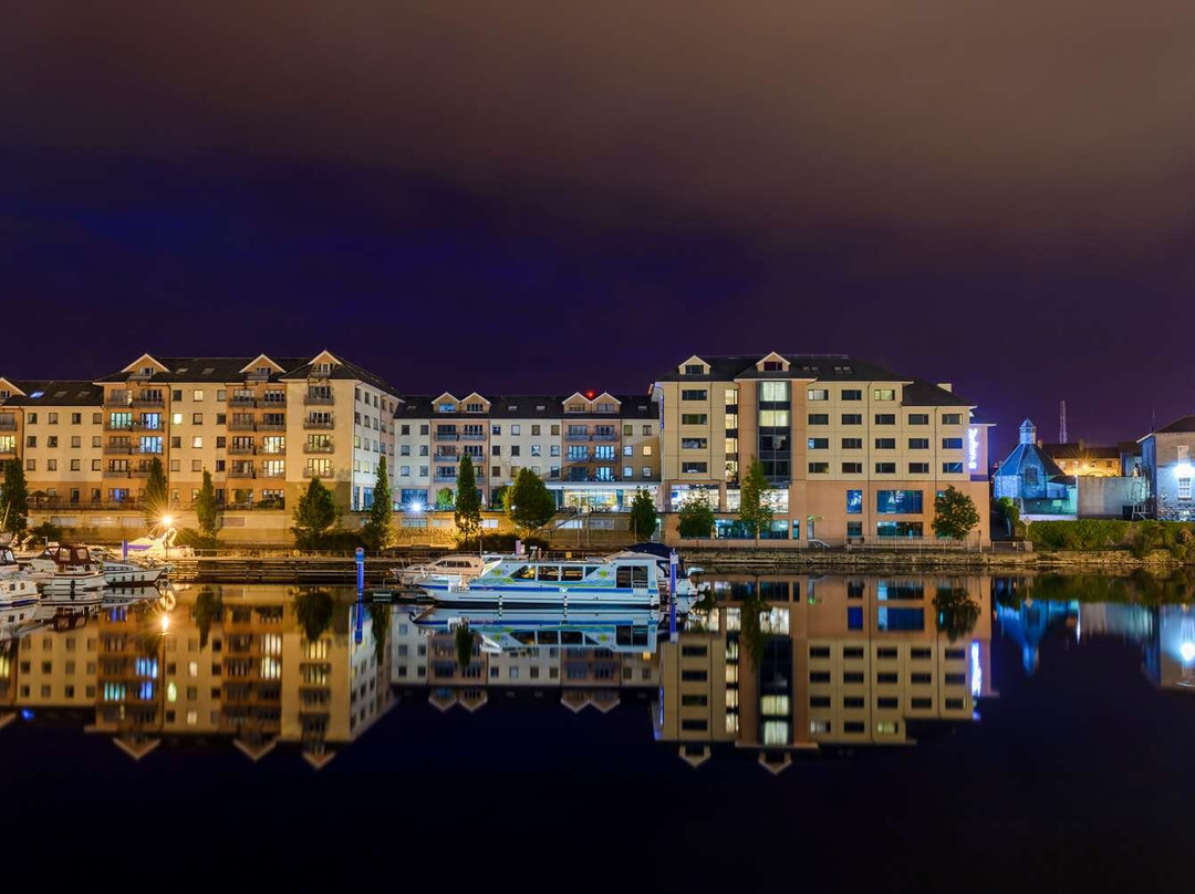 阿斯隆雷迪森布鲁酒店主图