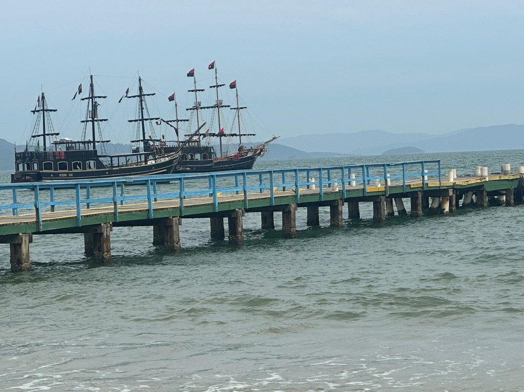 Passeio de Escuna Capitao Gancho Martin-Canasvieiras必去景点