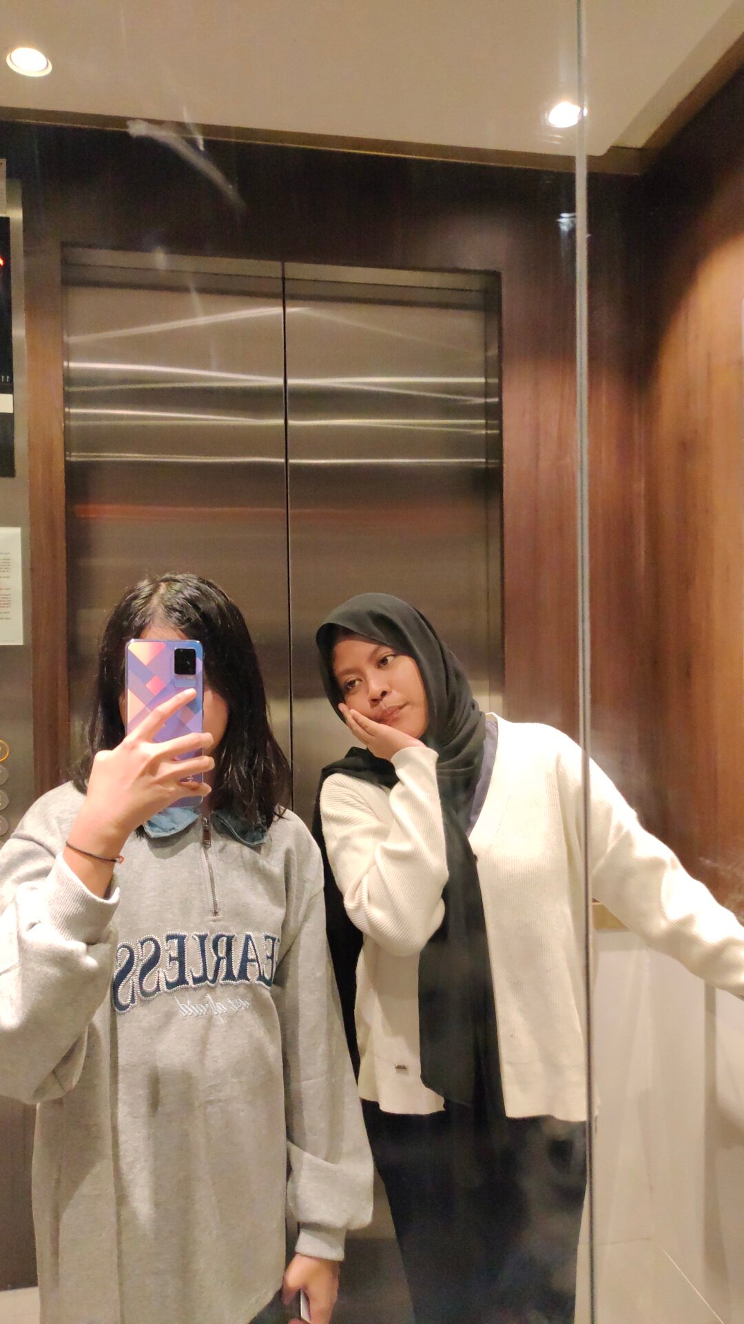 瑞雅巴布亚酒店-官方