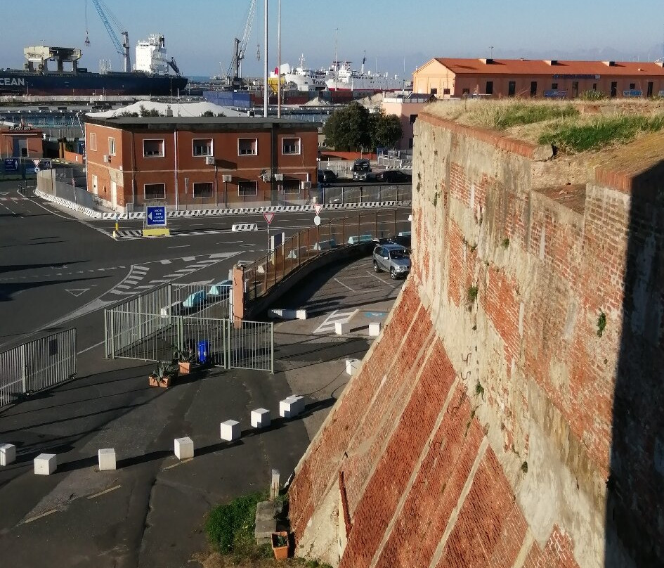Fortezza Vecchia-里窝那必去景点