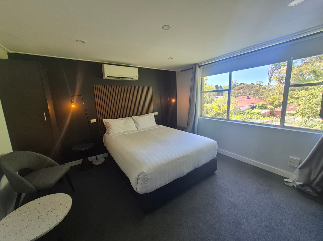 回声点汽车旅馆主图