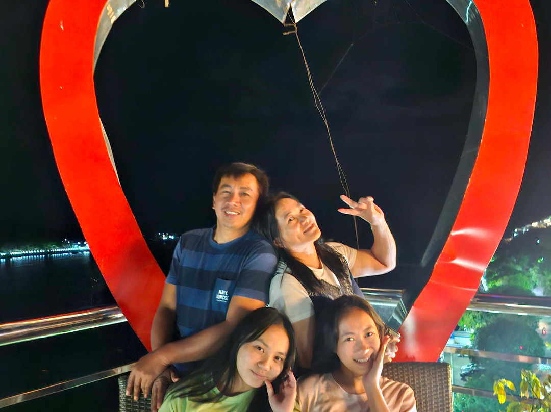 Santiago Cove Hotel and Restaurant主图