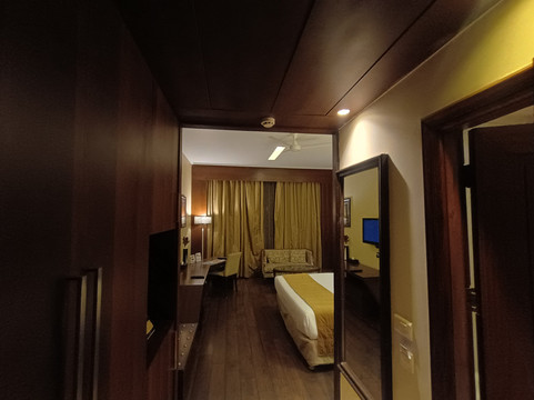 哈立德瓦尔戈德温酒店主图