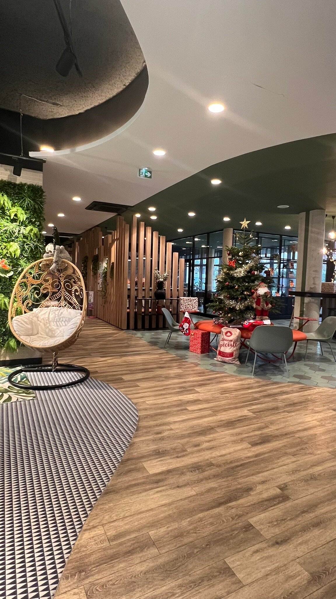 宜必思快捷鲁昂中心里韦戈什酒店-官方