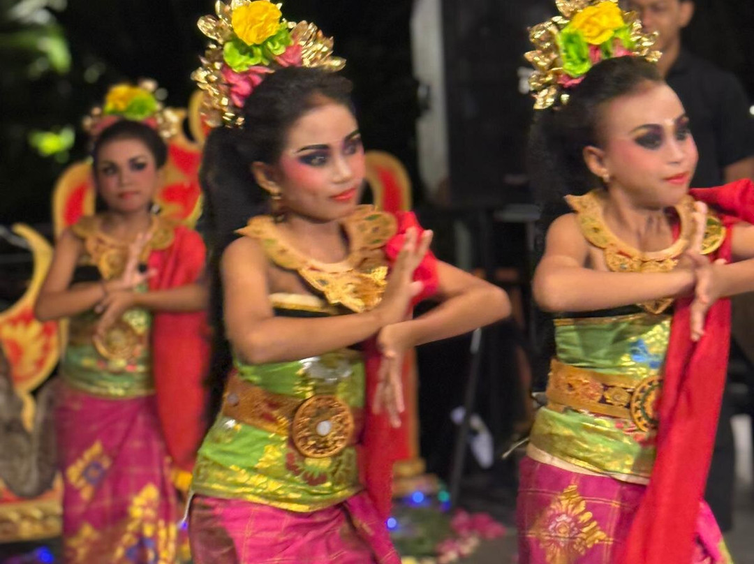 巴厘禅度假村主图