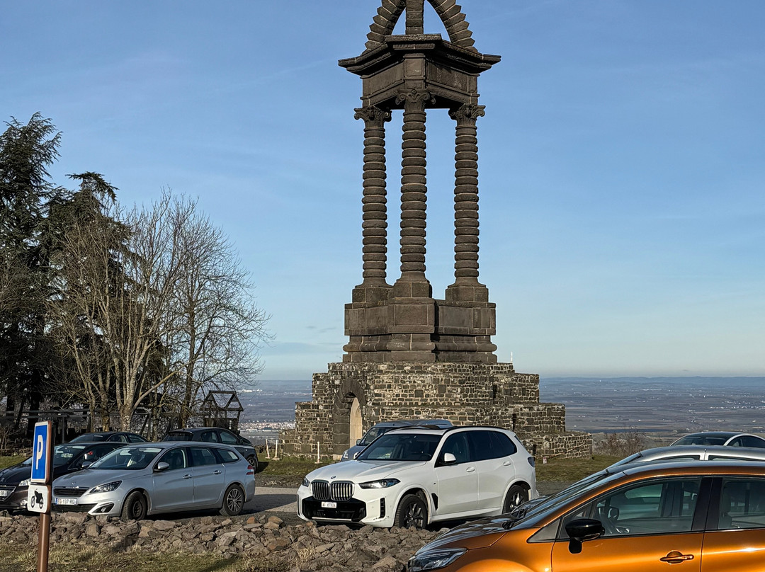 Plateau de Gergovie-La Roche-Blanche必去景点