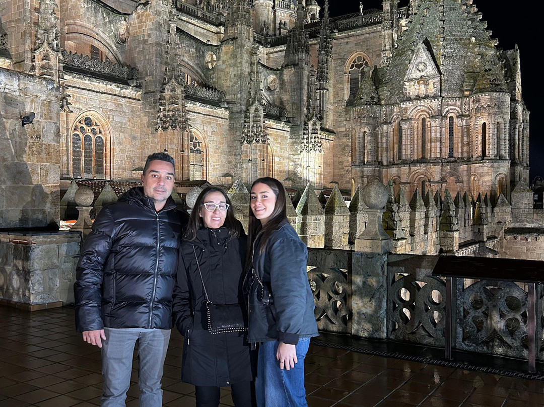 伊诺尼马斯大教堂-萨拉曼卡必去景点