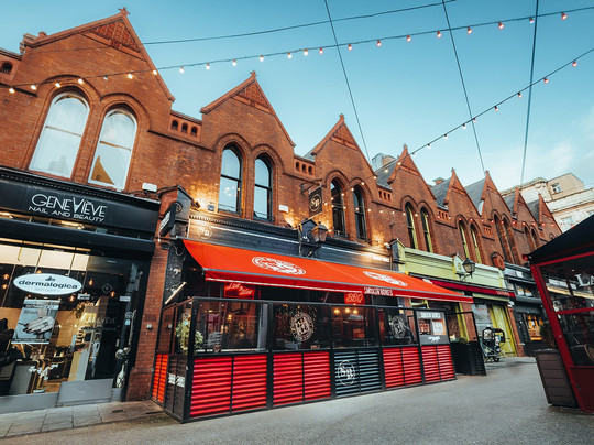 Smokin Bones Castle Market