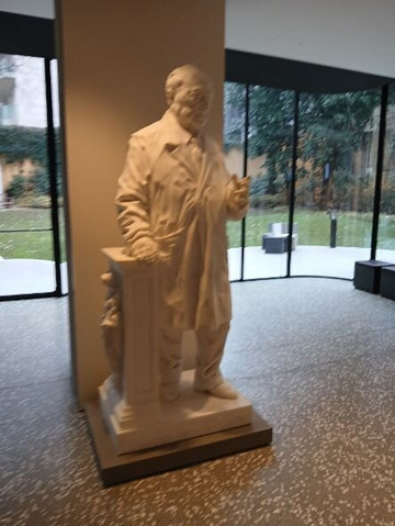 Palazzo Bocconi-Rizzoli-Carraro-米兰必去景点