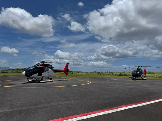 Corail Helicopteres-Triolet必去景点