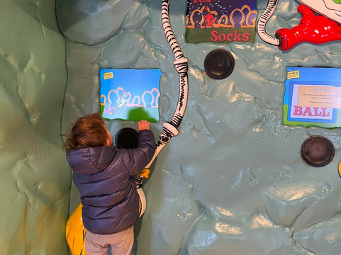 The Amazing World of Dr. Seuss Museum-斯普林菲尔德必去景点