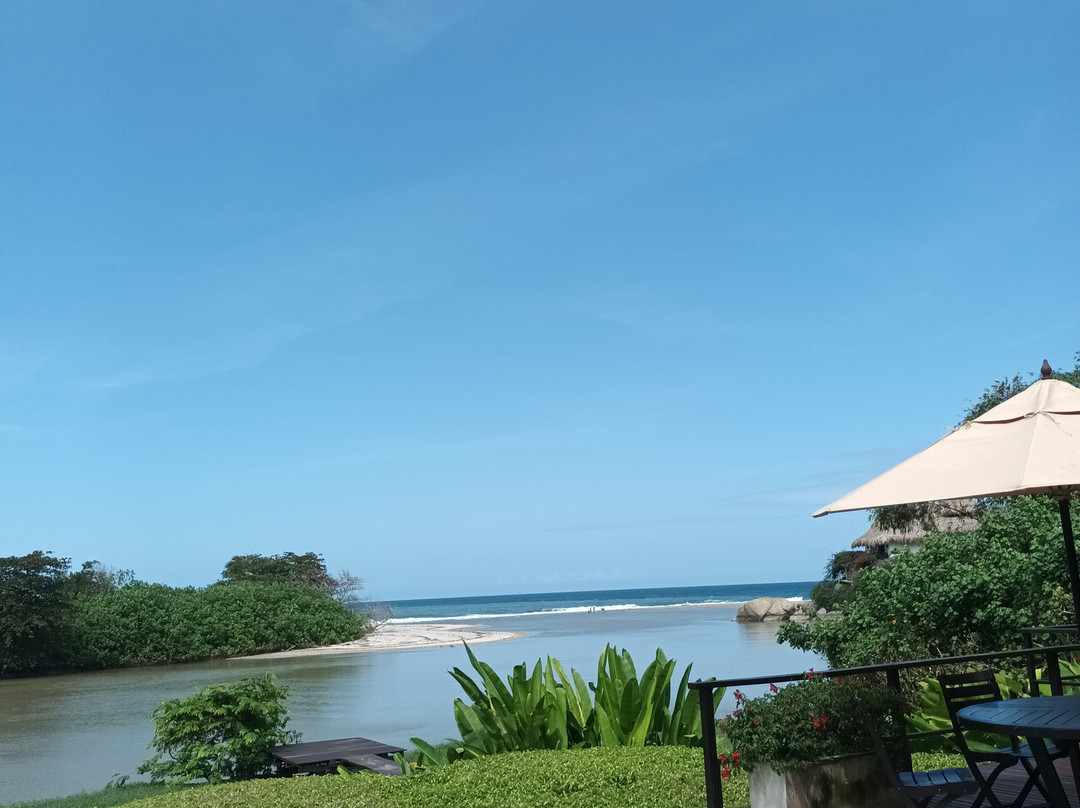 纳兰霍斯普拉亚泰罗讷别墅主图