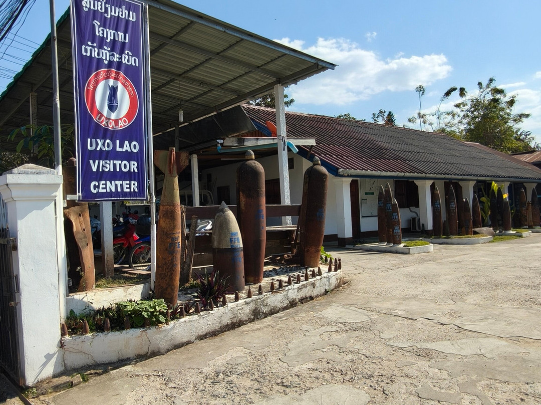 UXO老挝游客中心-琅勃拉邦必去景点