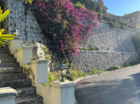 Villa Maria Serena-芒通必去景点