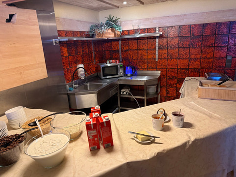 达斯克罗嫩酒店主图