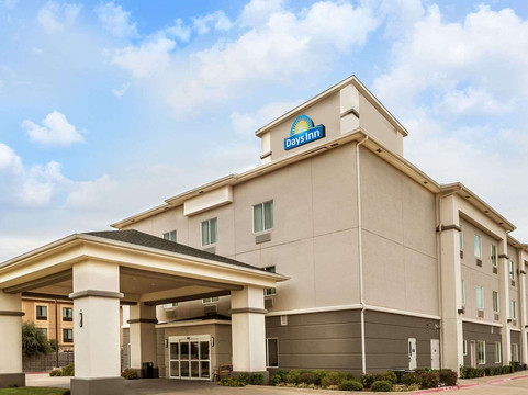 Graford酒店住宿-Days Inn & Suites by Wyndham Mineral Wells