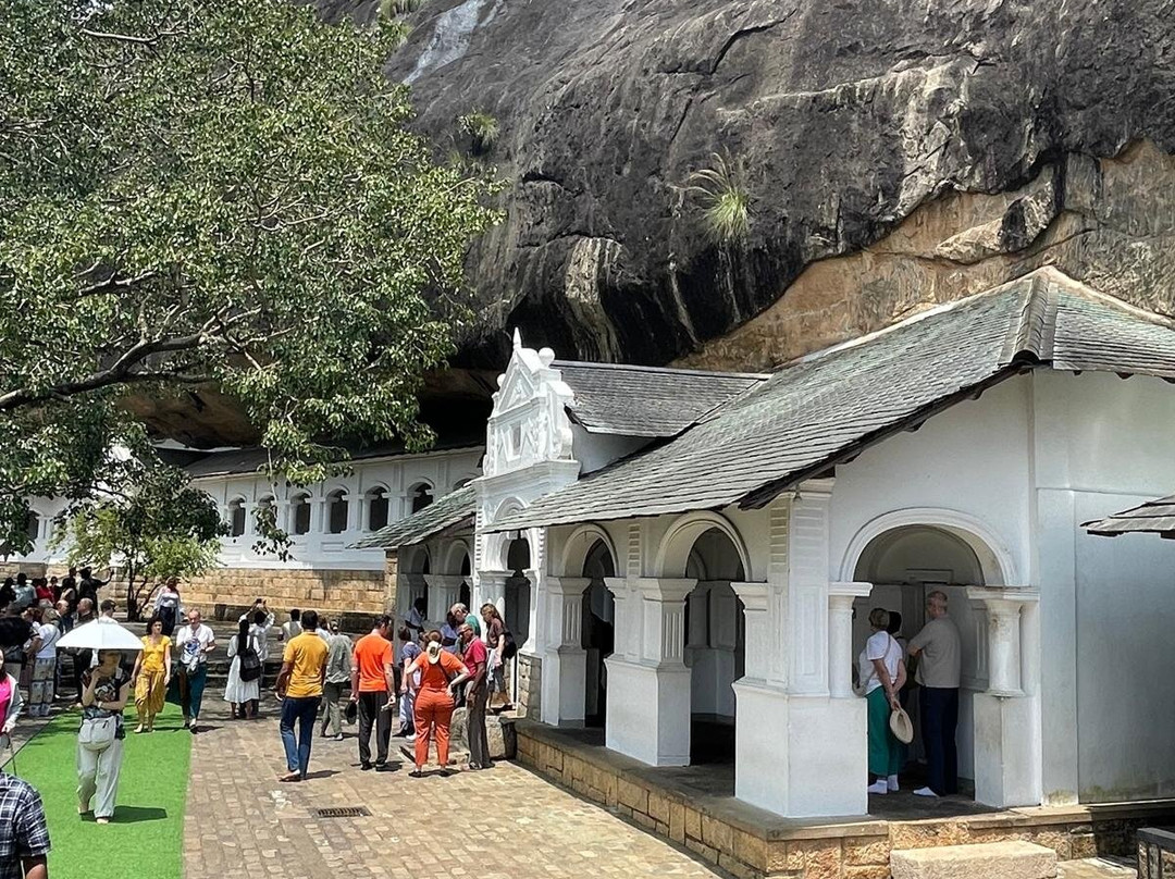 Lux Tours Lanka-康提必去景点