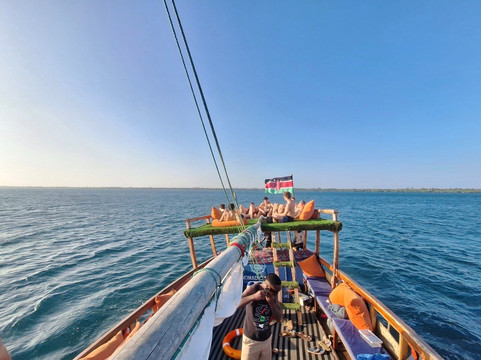 Nomadic Sails-Wasini Island必去景点