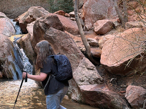 Kanarra Falls-Kanarraville必去景点