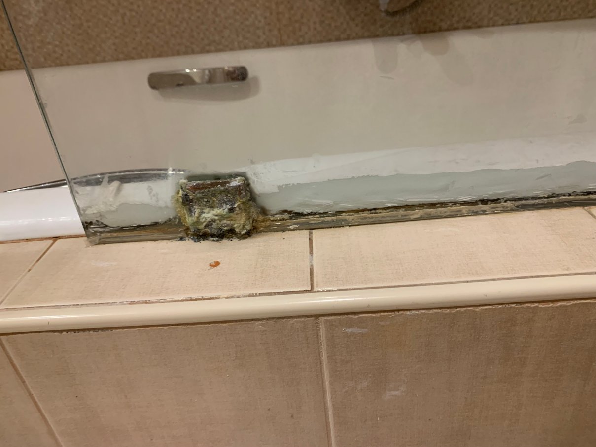 麦地亚海滩和水上公园-官方