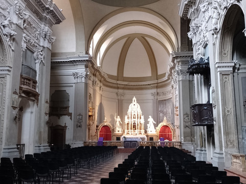 Chiesa di San Vincenzo-摩德纳必去景点