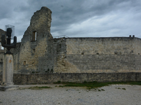 Château De Lacoste-Lacoste必去景点