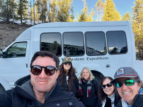 Yellowstone Expeditions-西黄石镇必去景点