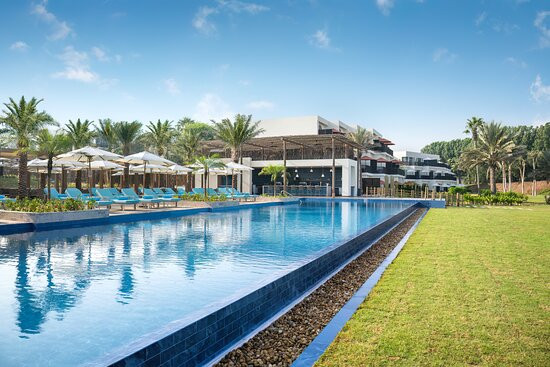 迪拜JA棕榈树庭院酒店主图