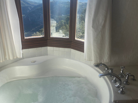 阿拉胡阿尔酒店主图