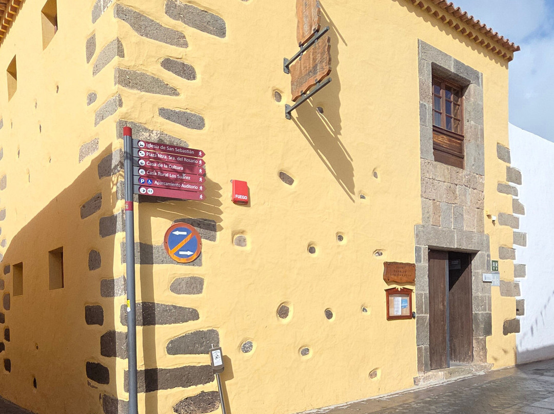 卡梅洛斯乡间酒店主图