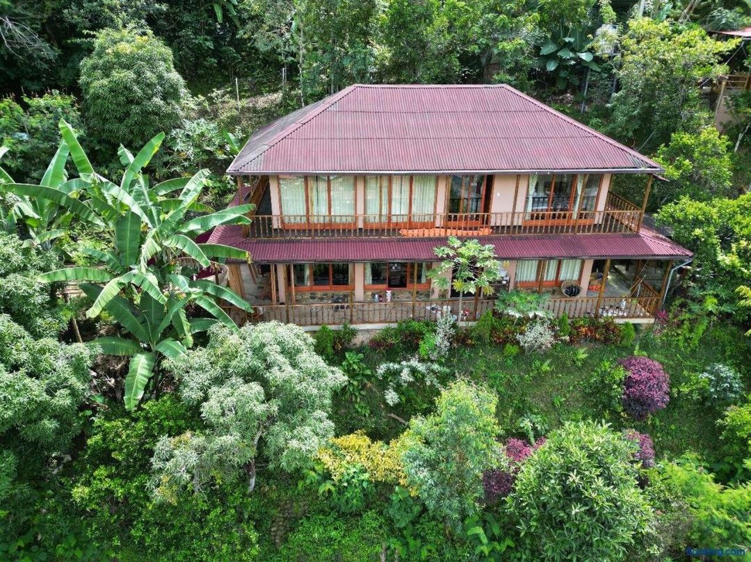 Waranway Lodge Huayopata