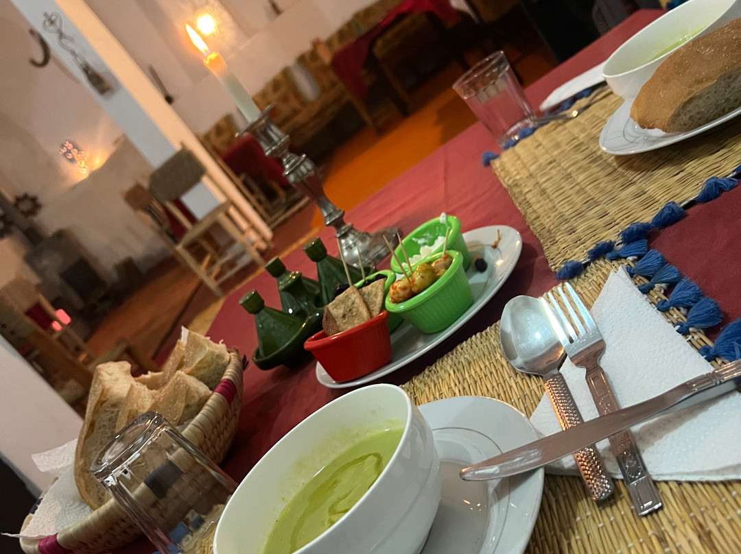 阿尔加纳宅邸酒店主图